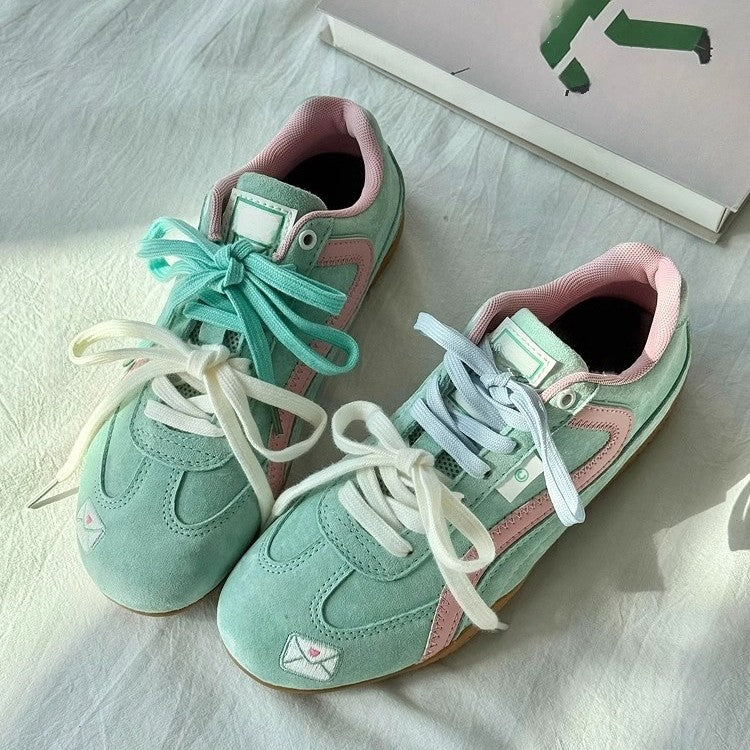 Damen Sneaker Apfel Motiv Freizeitschuhe Farbenfroh - BerlinGlamour