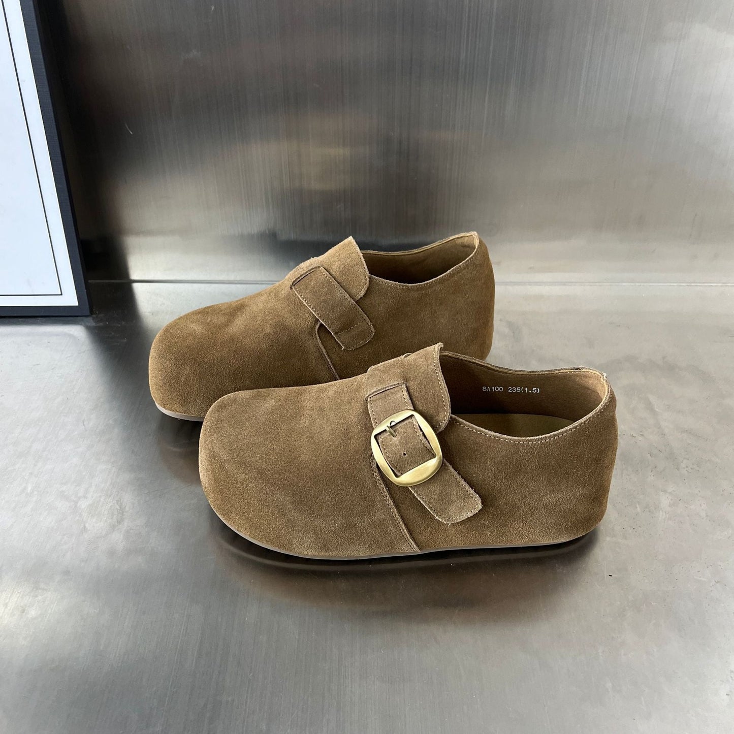 Damen Clogs Wildleder Bequem mit Schnalle Modern - BerlinGlamour