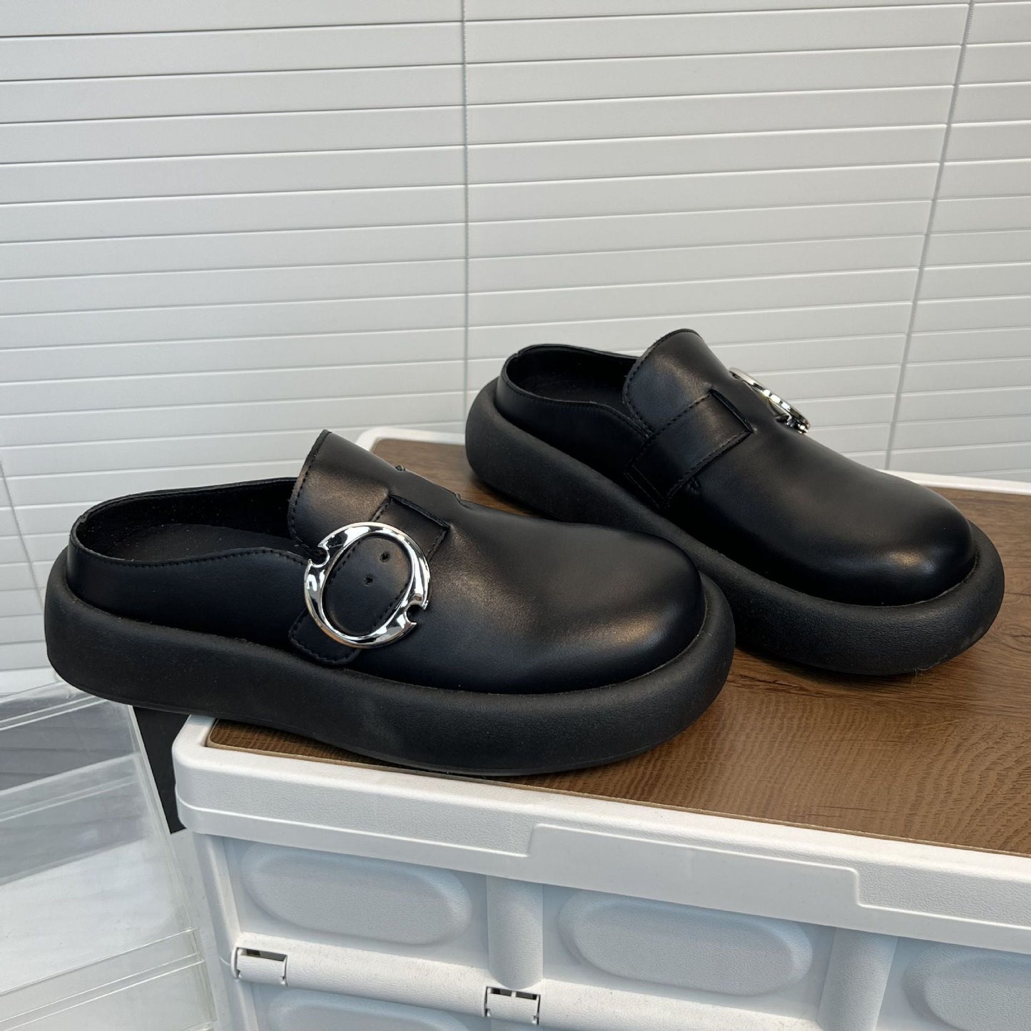 Damen Clogs Bequem Modisch mit Dekoration