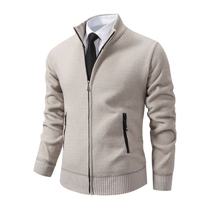 Herren Strickjacke Modern mit hohem Kragen und Reißverschlusstaschen