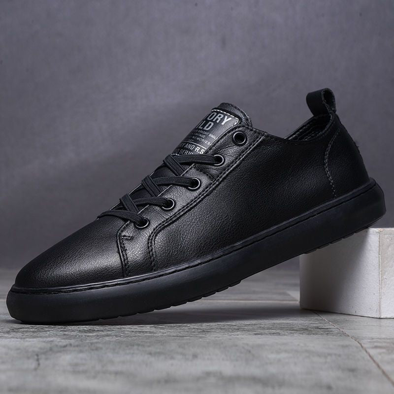 Herren Sneaker aus Leder Bequem Elegant Schwarz - BerlinGlamour