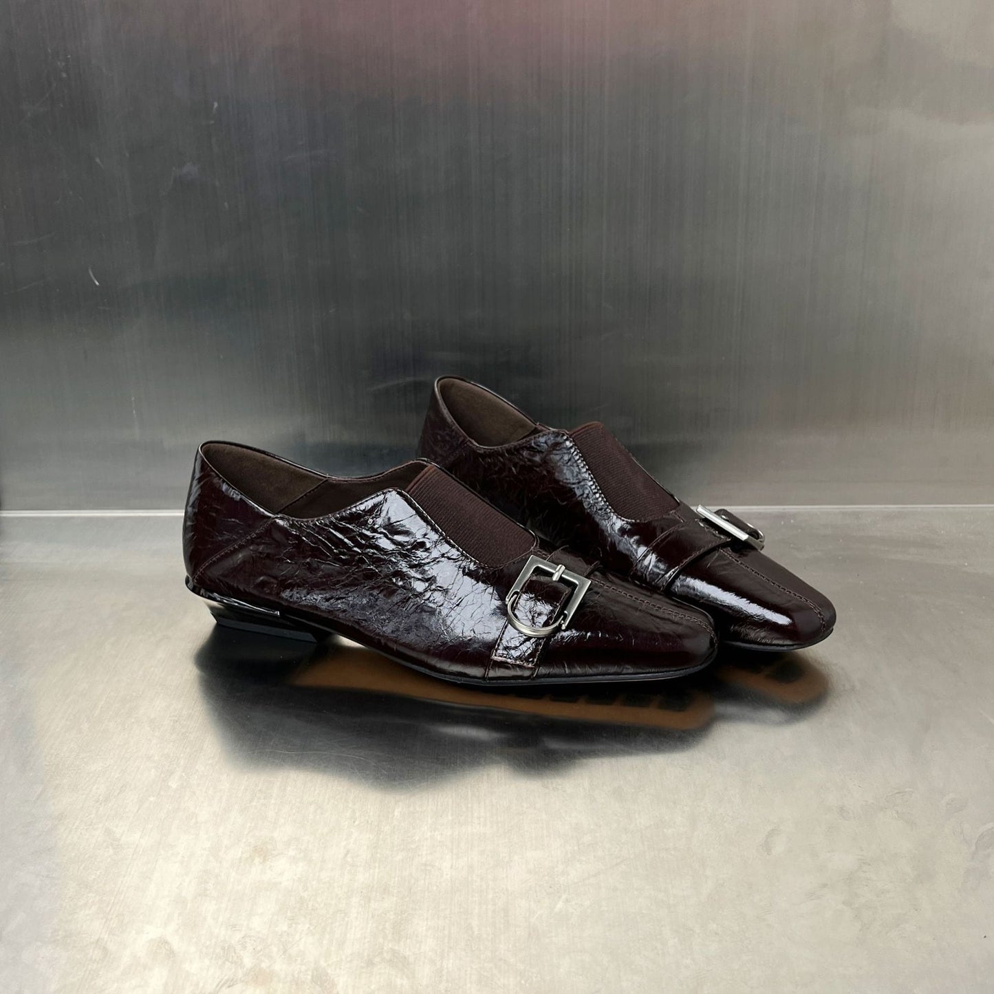 Damen Slipper Elegante mit Schnallenverschluss und Weichem Innenfutter