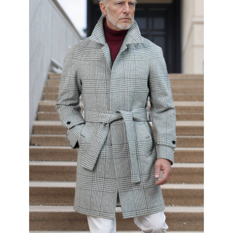 Eleganter Herren Karomantel mit Taillengürtel Modern