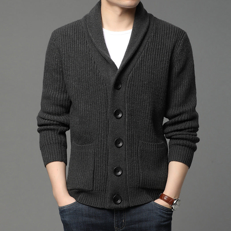 Herren Strickjacke mit praktischen Taschen und geschlossenem Kragen