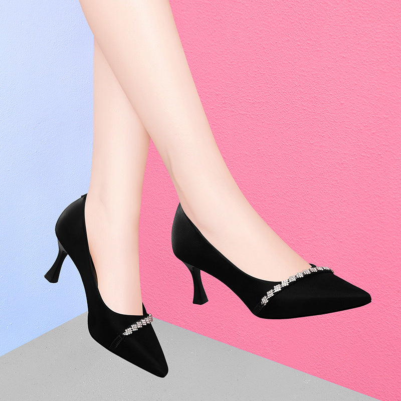 Damen Pumps Elegante Schmuckdetail Hochhackig
