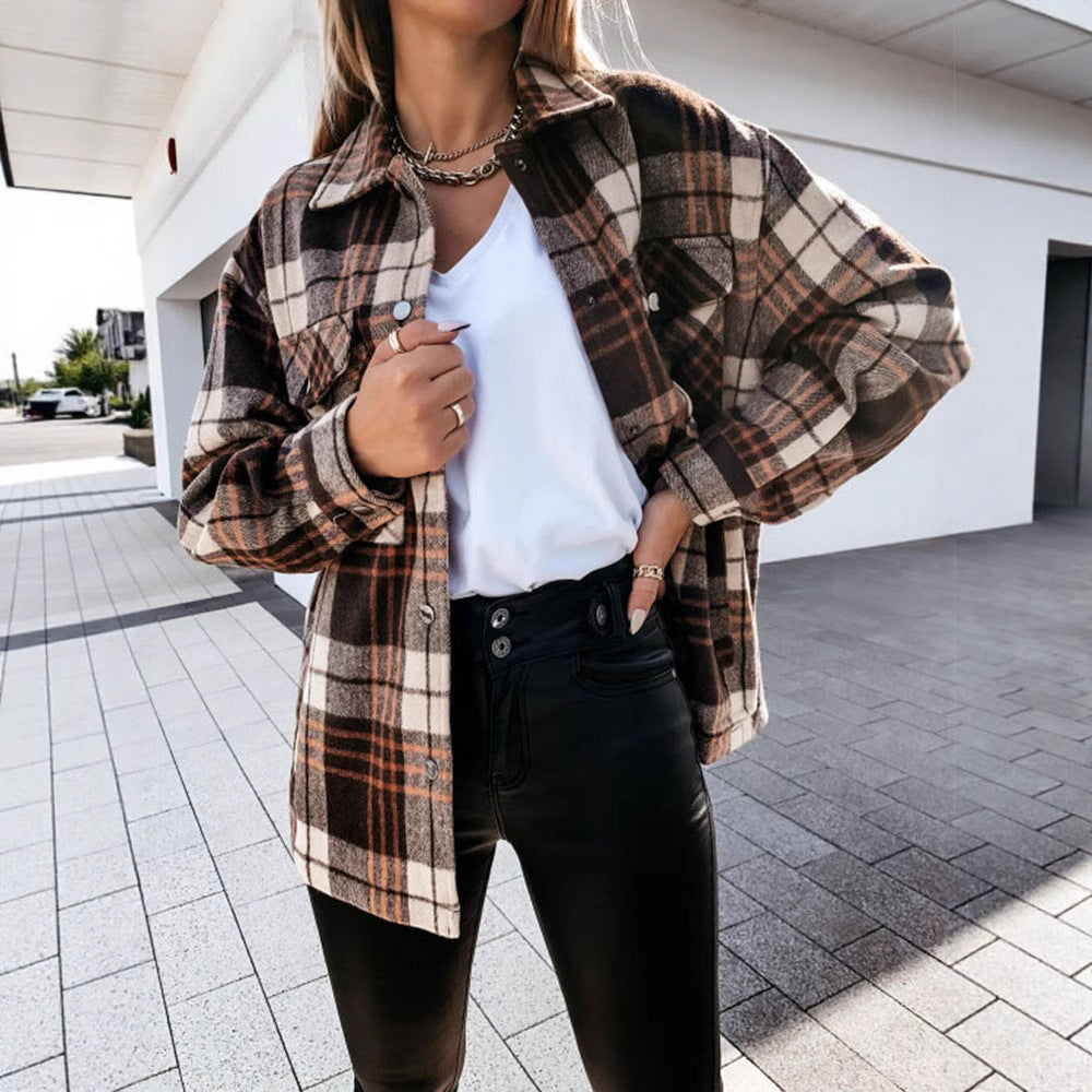 Übergroße Damen Pulloverjacke Karomuster Großes Modell - BerlinGlamour