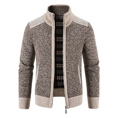 der überarbeitete Titel: Elegantes und modernes Strickjacke mit hohem Kragen