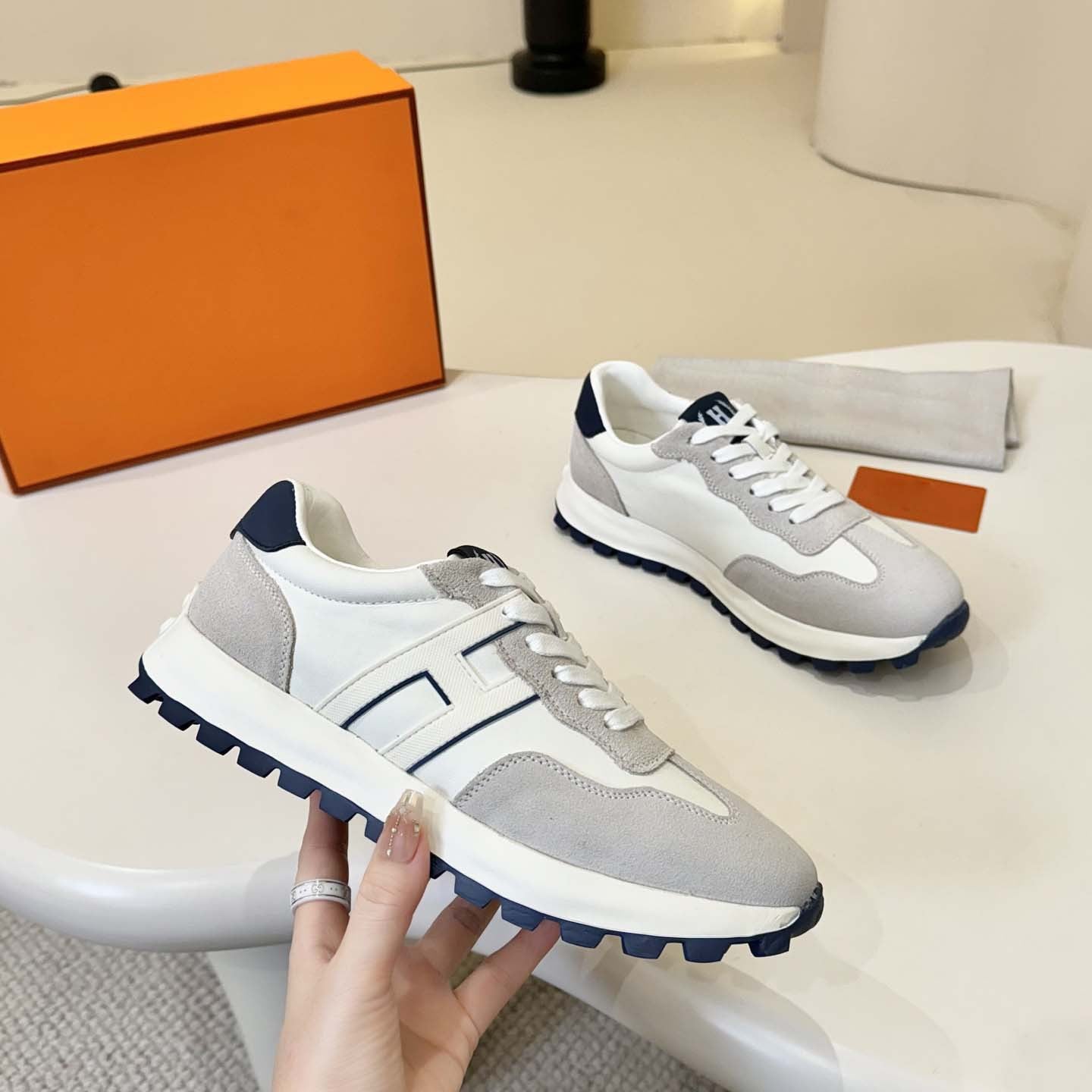 Damen Sneaker Wildleder Bequem Laufsohle Moderne
