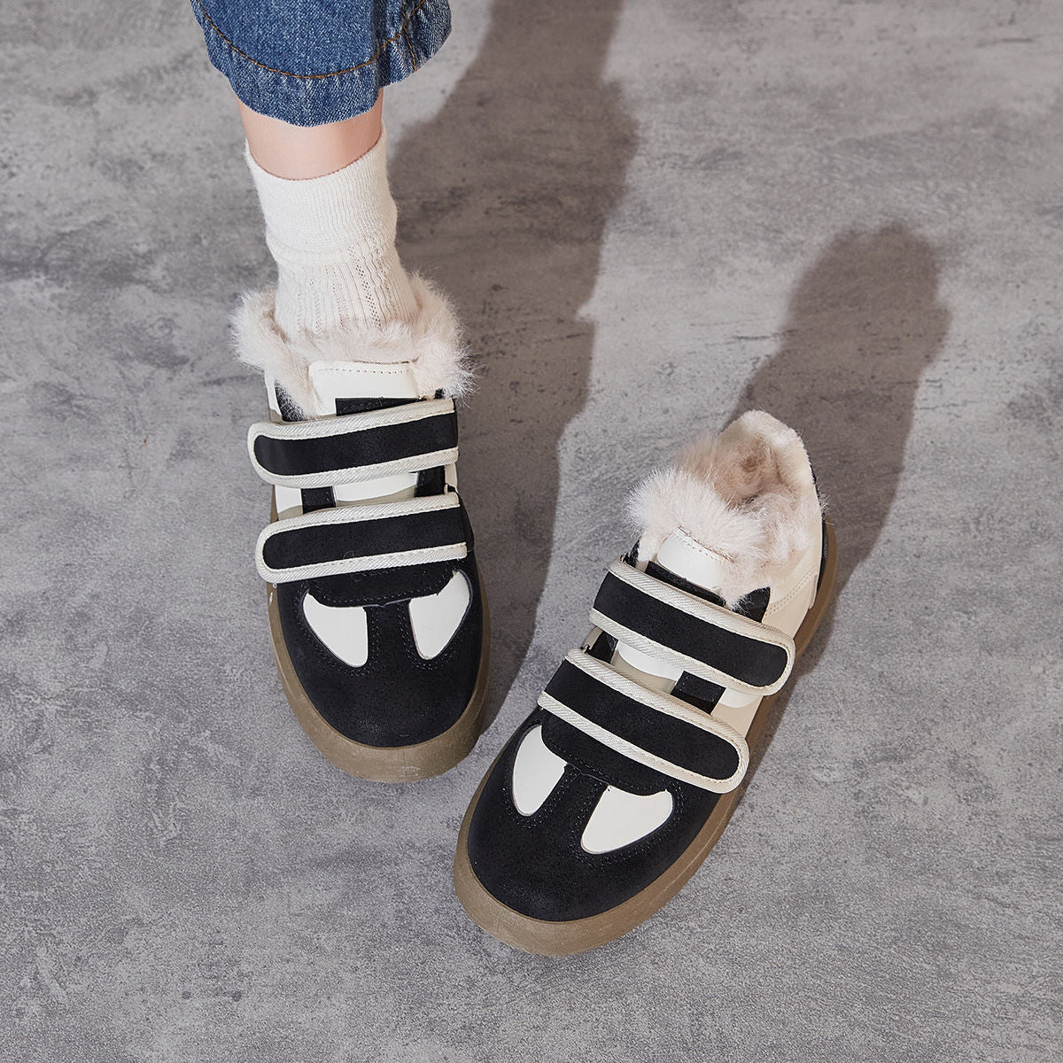 Damen Sneaker Sportlich Weich Bequem Klettverschluss
