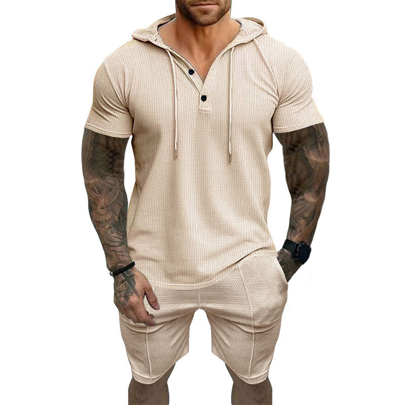 Herren Sport-Outfit Kurzarm Henley mit Kapuze und Shorts - BerlinGlamour