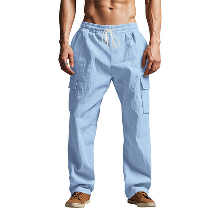 Herren lockere Cargohose mit elastischem Bund und praktischen Seitentaschen. Diese Taschen sind ideal für den täglichen Gebrauch, bieten viel Platz für alle wichtigen Dinge und sind aus robustem Material