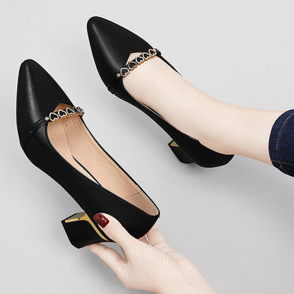Damen Pumps Hochhackig Elegant mit Schmuckdetail - BerlinGlamour