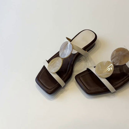 Damen Flip Flops Elegant mit Perlen Dekoration - BerlinGlamour