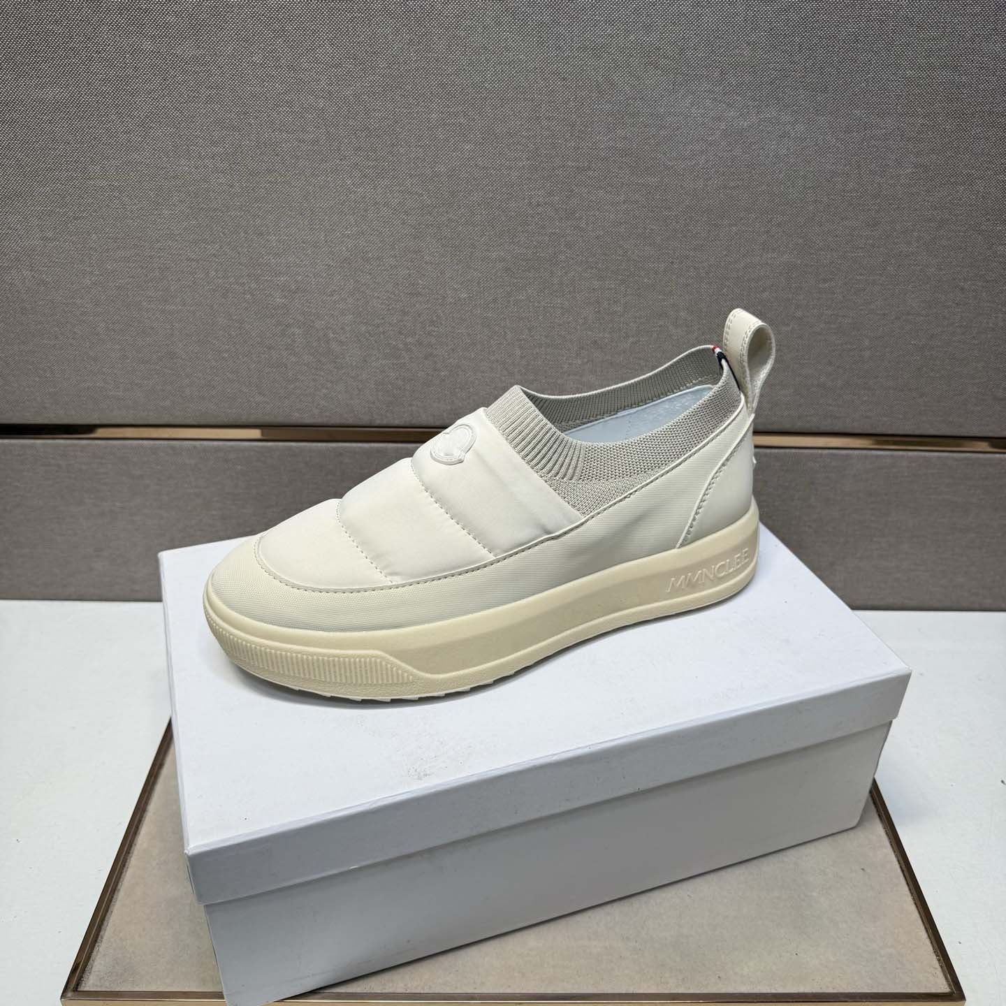 Damen Sneaker Slip-On Weiche Bequeme Schuhe Elastisch