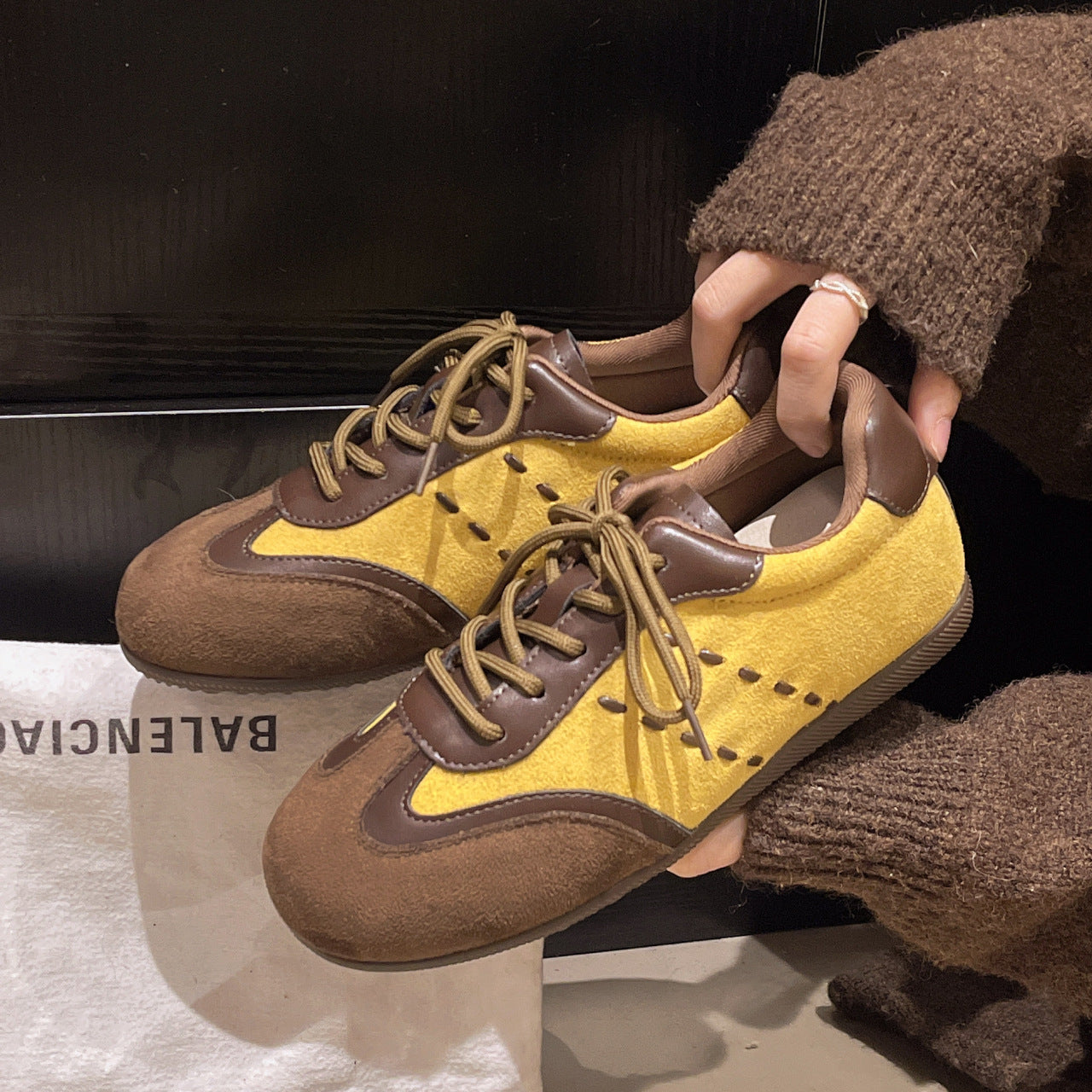 Damen Sneaker Wildleder Modisch Innovativ - BerlinGlamour