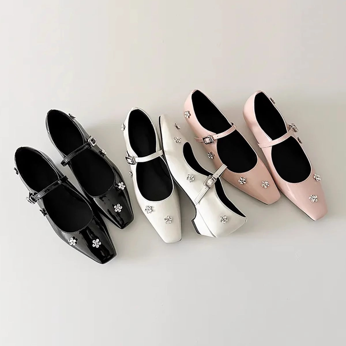 Damen Ballerinas Blumen Dekor Komfort Riemen