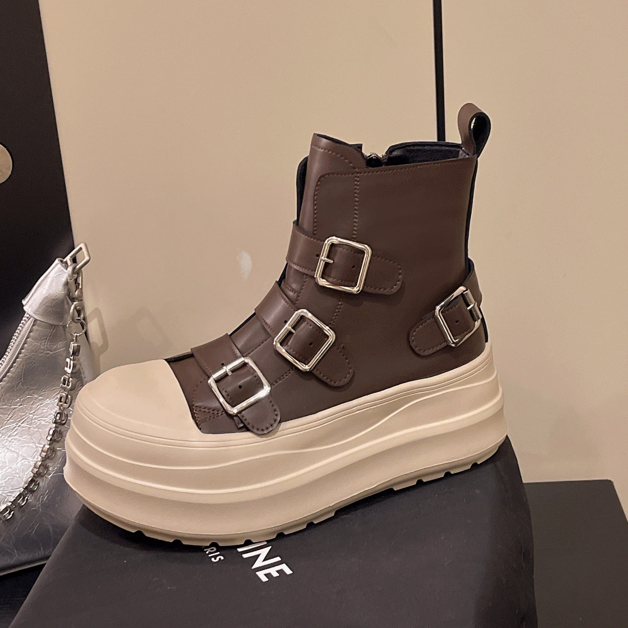 Damen Stiefel Chunky Rutschfest mit Schnallen Winter - BerlinGlamour