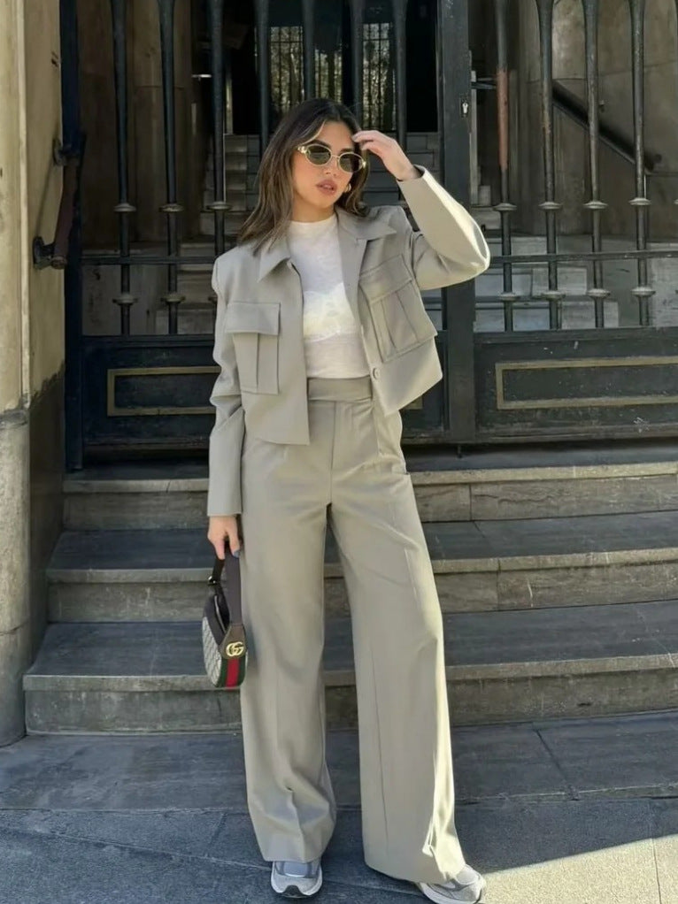 Zweiteiliger Damenanzug Business Chic Modern - BerlinGlamour