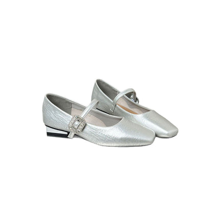 Damen Ballerinas Elegant mit Schmuckdetail und Riemen