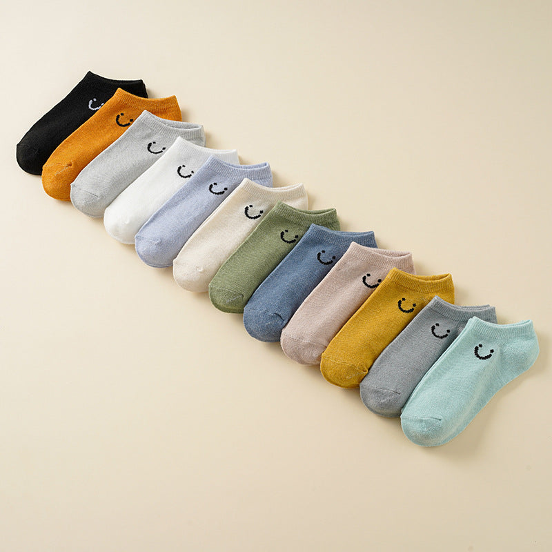 Farbenfrohe Damen Socken mit Smiley Motiv