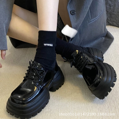 Damen Schnürschuhe Chunky Robust Glänzend