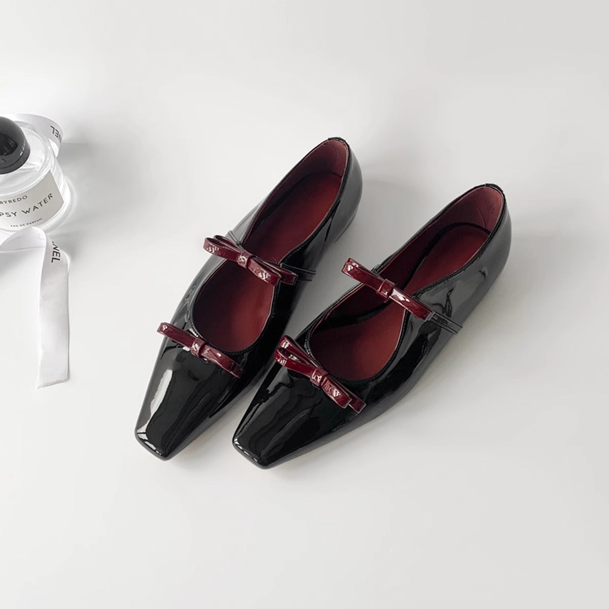 Damen Ballerinas Elegante Schleifchen Riemen Metallic