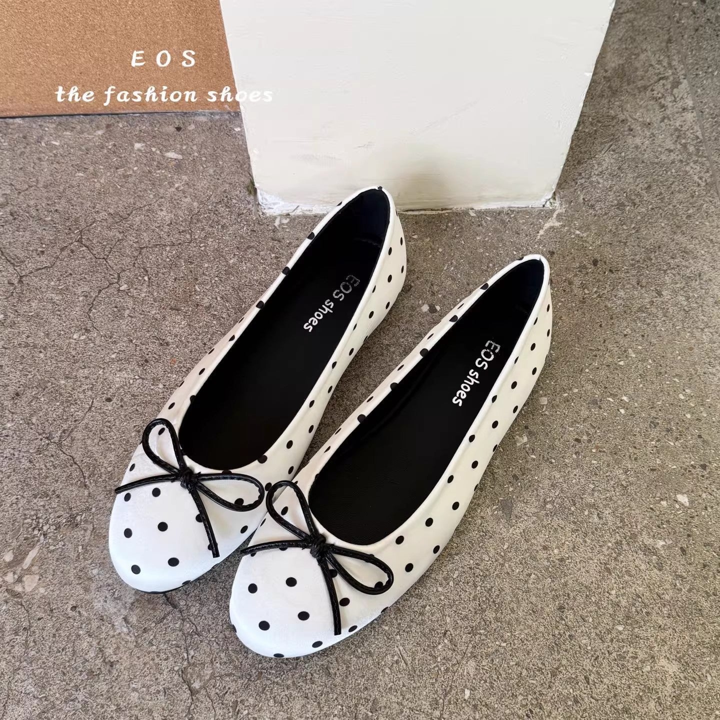 Damen Ballerinas Schuhe mit Punkten und Schleife Modern