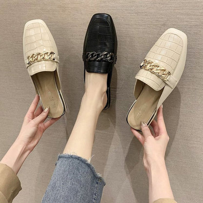Elegante Damen Slingback Schuhe mit Ketten Detail