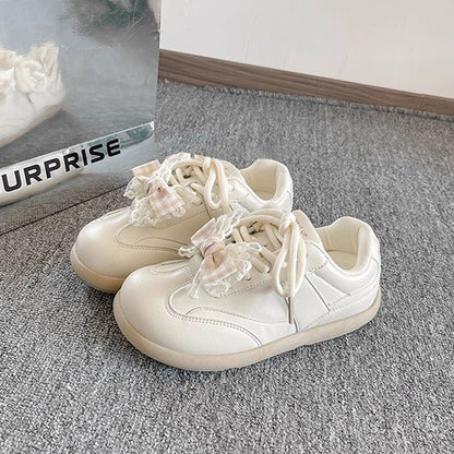 Damen Sneaker Sportlich Rüschen Schuhe Frauen - BerlinGlamour