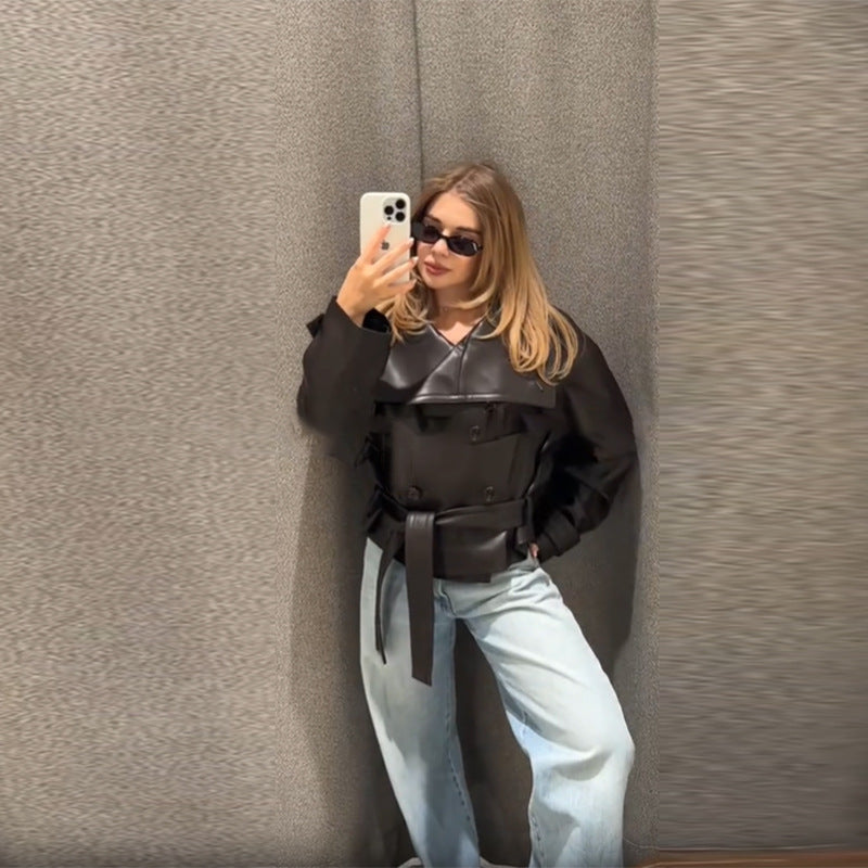 Damen Jacke Cropped Modern mit Doppelknöpfen und Breitem Kragen