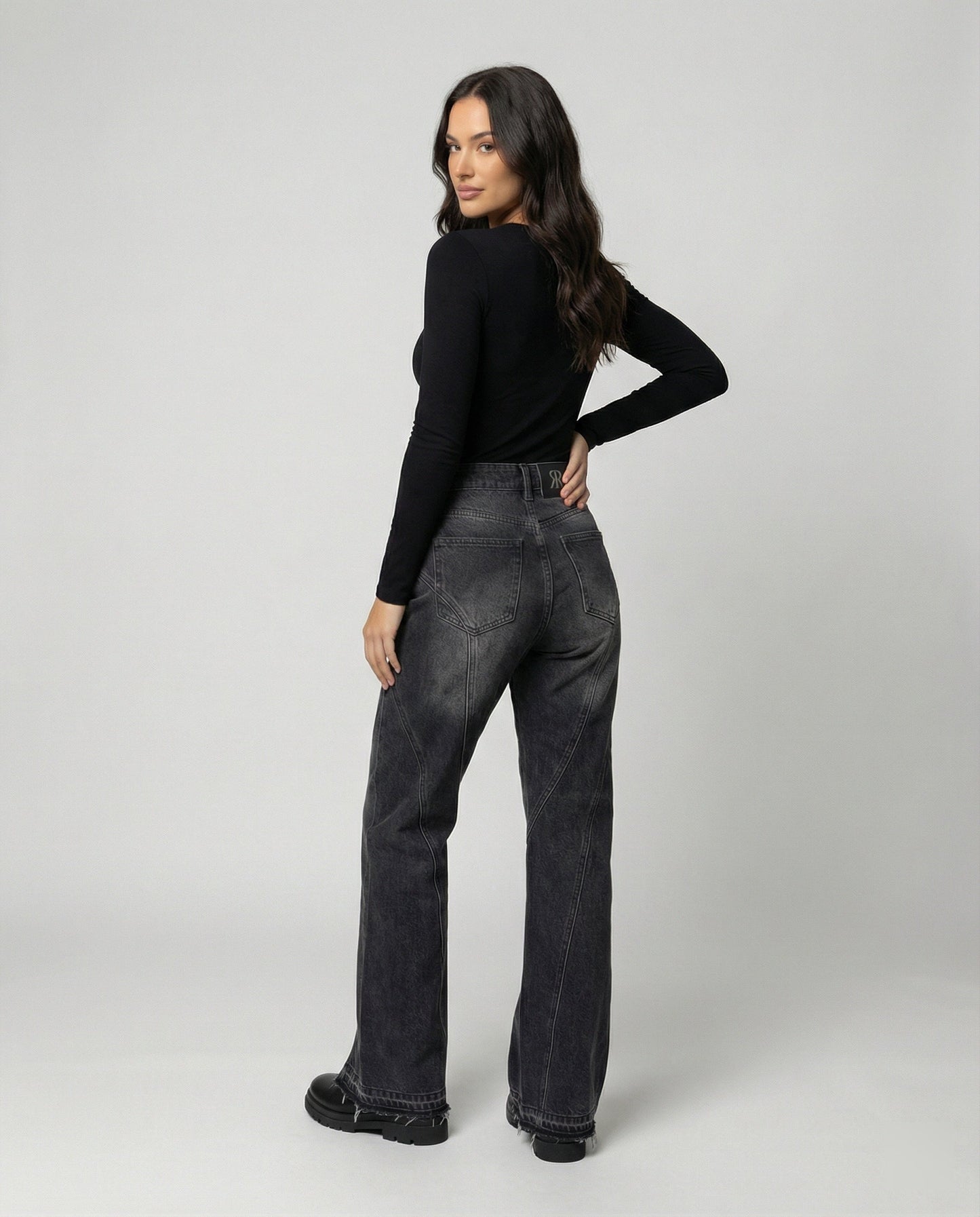 Graue Jeans Micro-Flare mit Reißverschluss