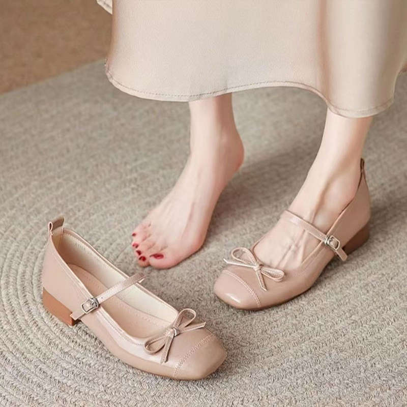 Damen Ballerinas Modern mit Riemchen und Schleife