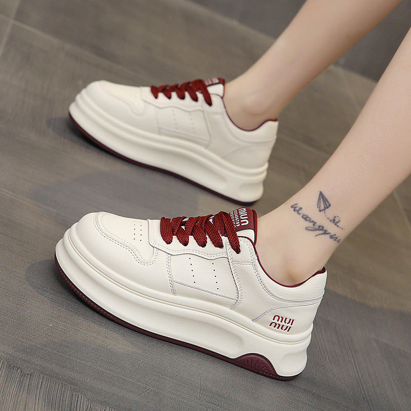 Damen Sneaker Stabile Laufsohle Elegante Sportmode