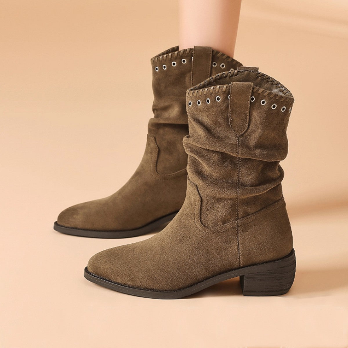 Damen Stiefeletten Antik-Look Nieten Flexibel - BerlinGlamour