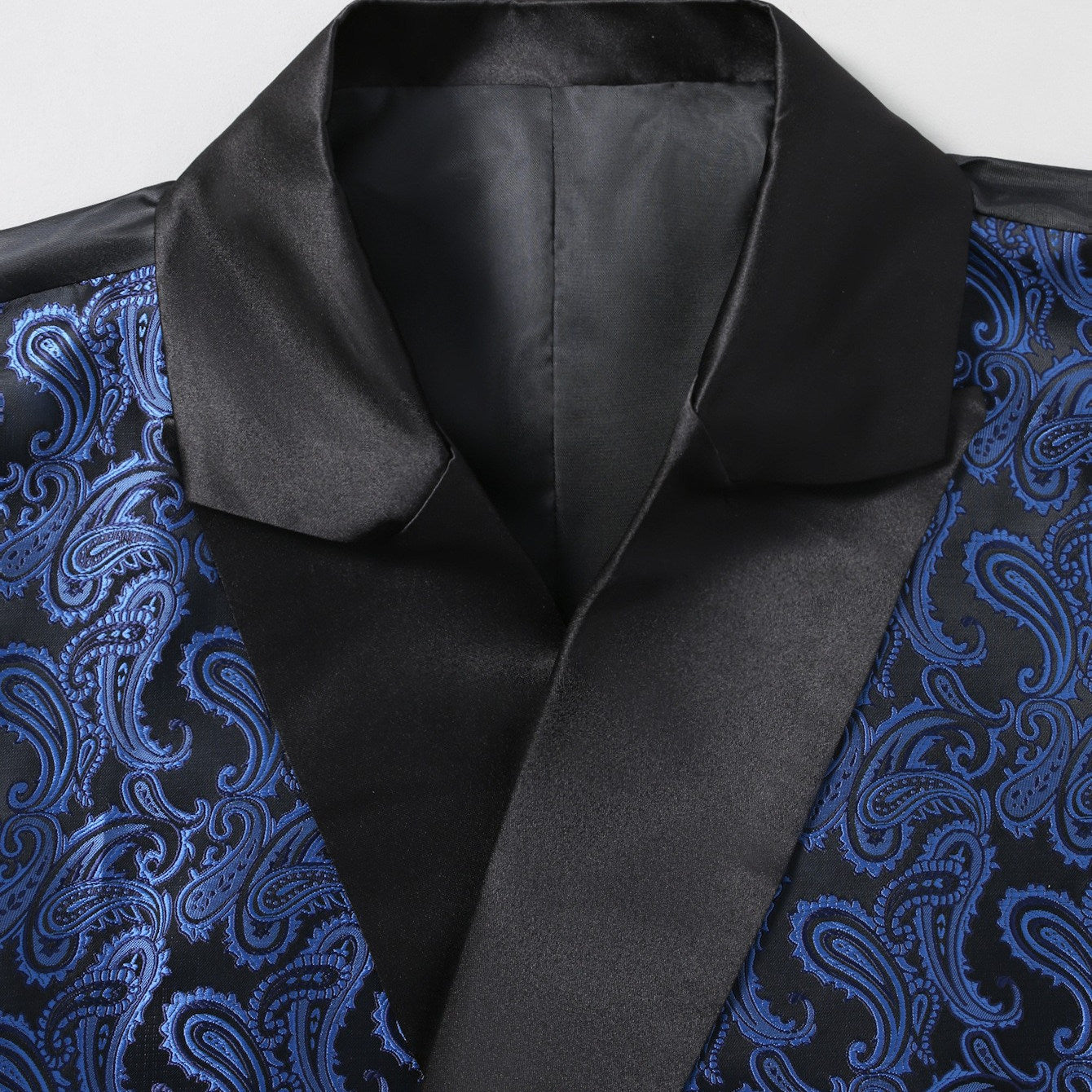 Herren Brokatweste Elegant mit Satin-Revers Schwarz Modern