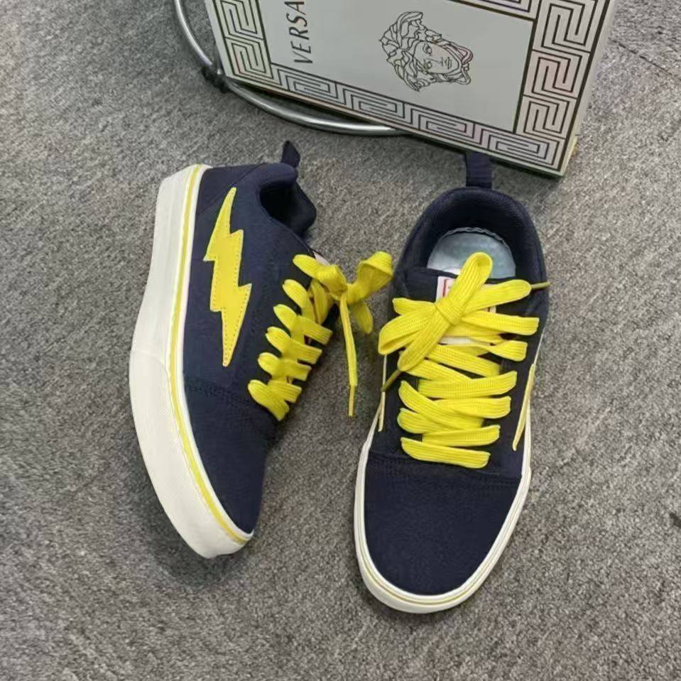 Damen Sneaker Sportlich Modern mit Blitzmotiv - BerlinGlamour