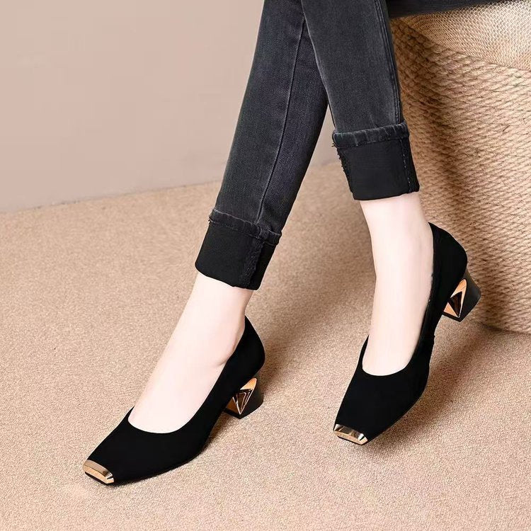 Damen Pumps Hochhackig Elegant mit Metall Detail