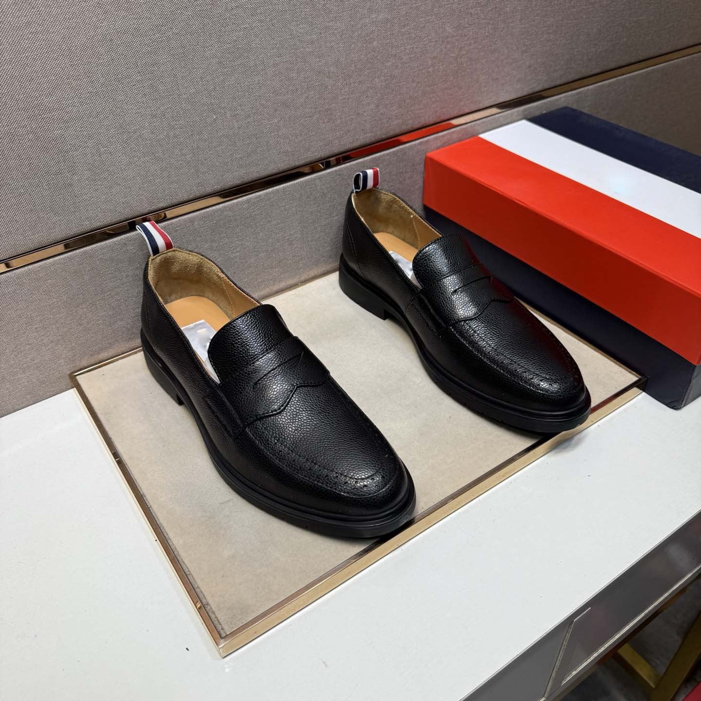 Damen Mokassins Elegante Leder Schuhe Mit Zierdetail