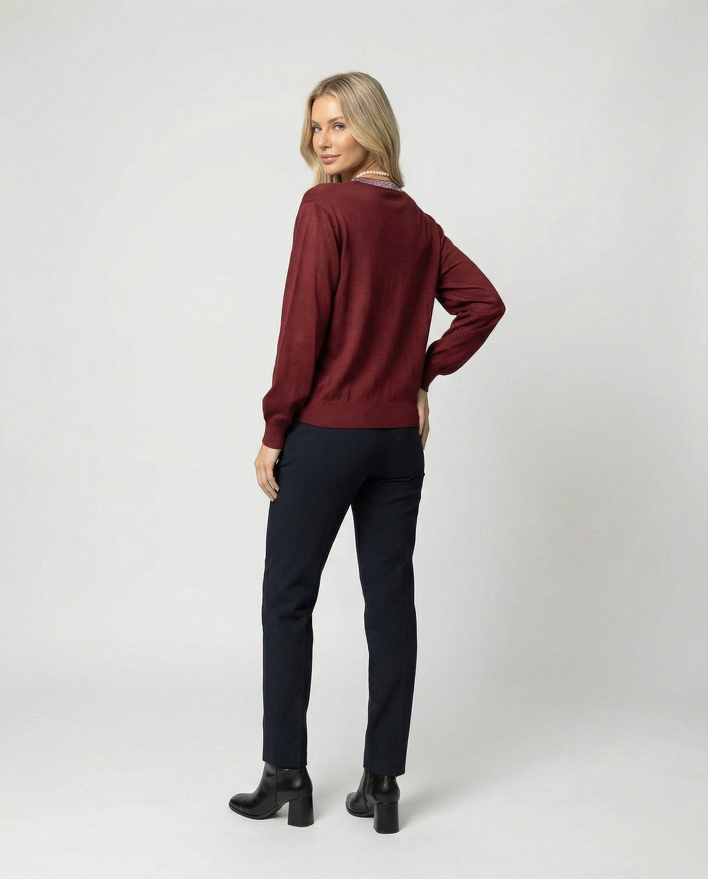 Damen Bluse mit Satin Ärmeln und Perlendekor Elegant