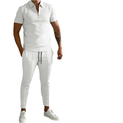 Herren Sportkombi mit Polo-Shirt und Jogginghose Modern