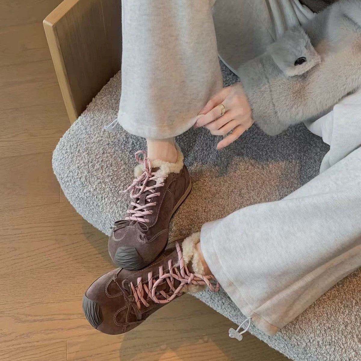 Damen Sneaker Komfortabel Flauschig Modern