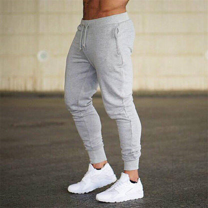 Herren Jogginghose mit modernem Schnitt und elastischem Bund.