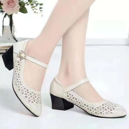 Damen Pumps Elegant Schimmernde Akzente Mit Riemen