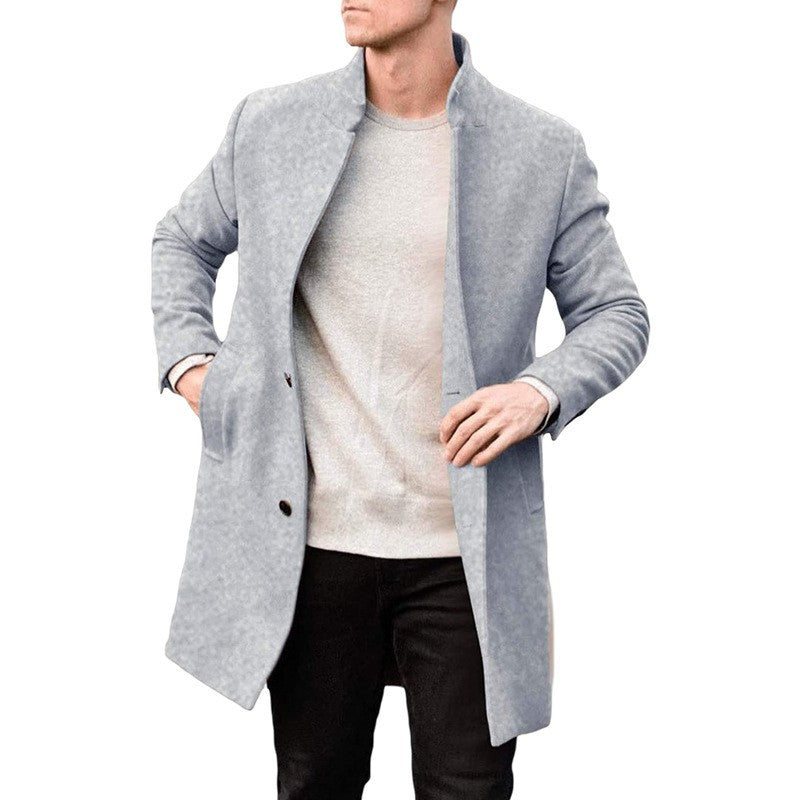 Herren eleganter Übermantel mit schlichten Knöpfen und zeitlosem Design Berlin-Glamour.
