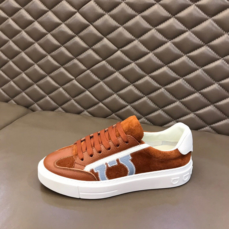 Damen Sneaker Sportlich mit Logo-Design und rutschfester Sohle