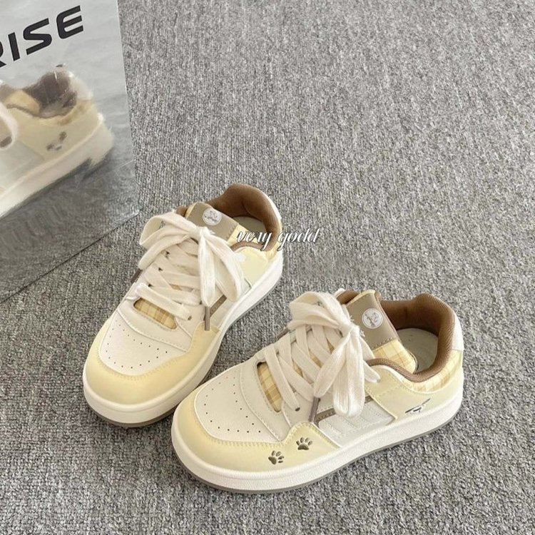 Damen Sneaker Modisch mit Details und Weichem Innenleben