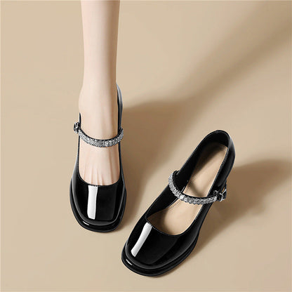 Damen Pumps mit Riemchen und Schmucksteinen Elegant