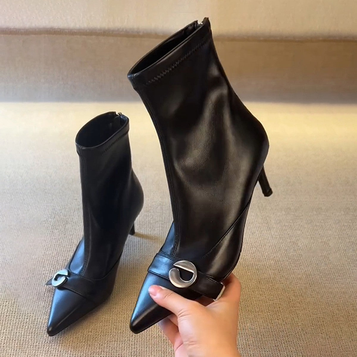Damen Stiefeletten High Heel Elegante Schnalle Schwarz