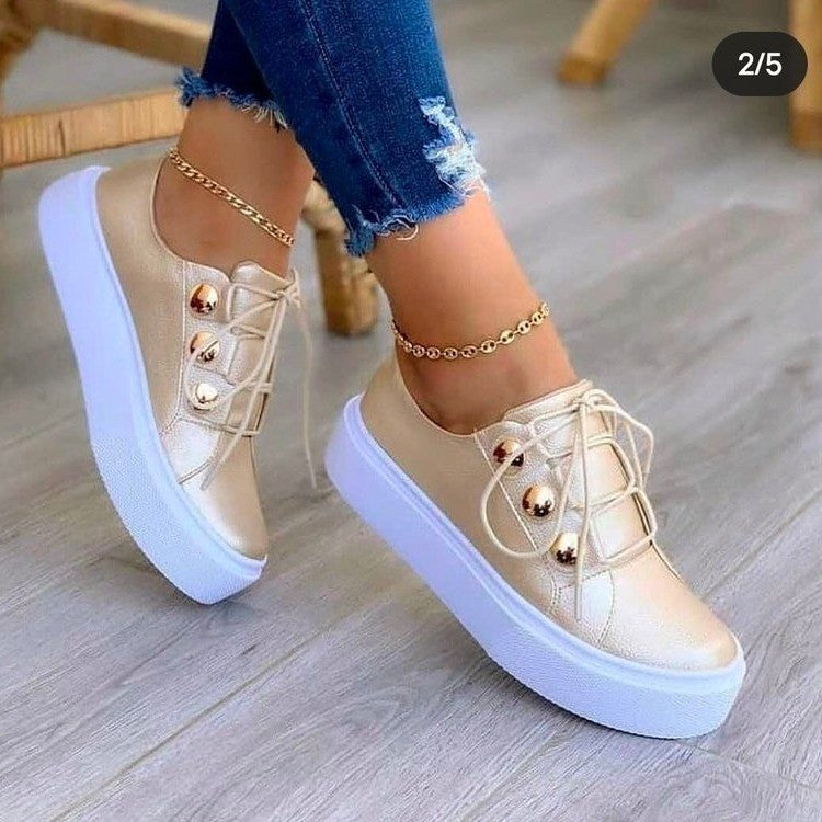 Damen Sneaker Elegant Gold Schnürsenkel Modisch - BerlinGlamour