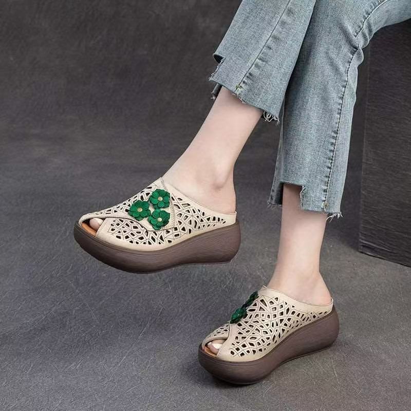 Damen Clogs atmungsaktiv mit Blumenapplikation Modern
